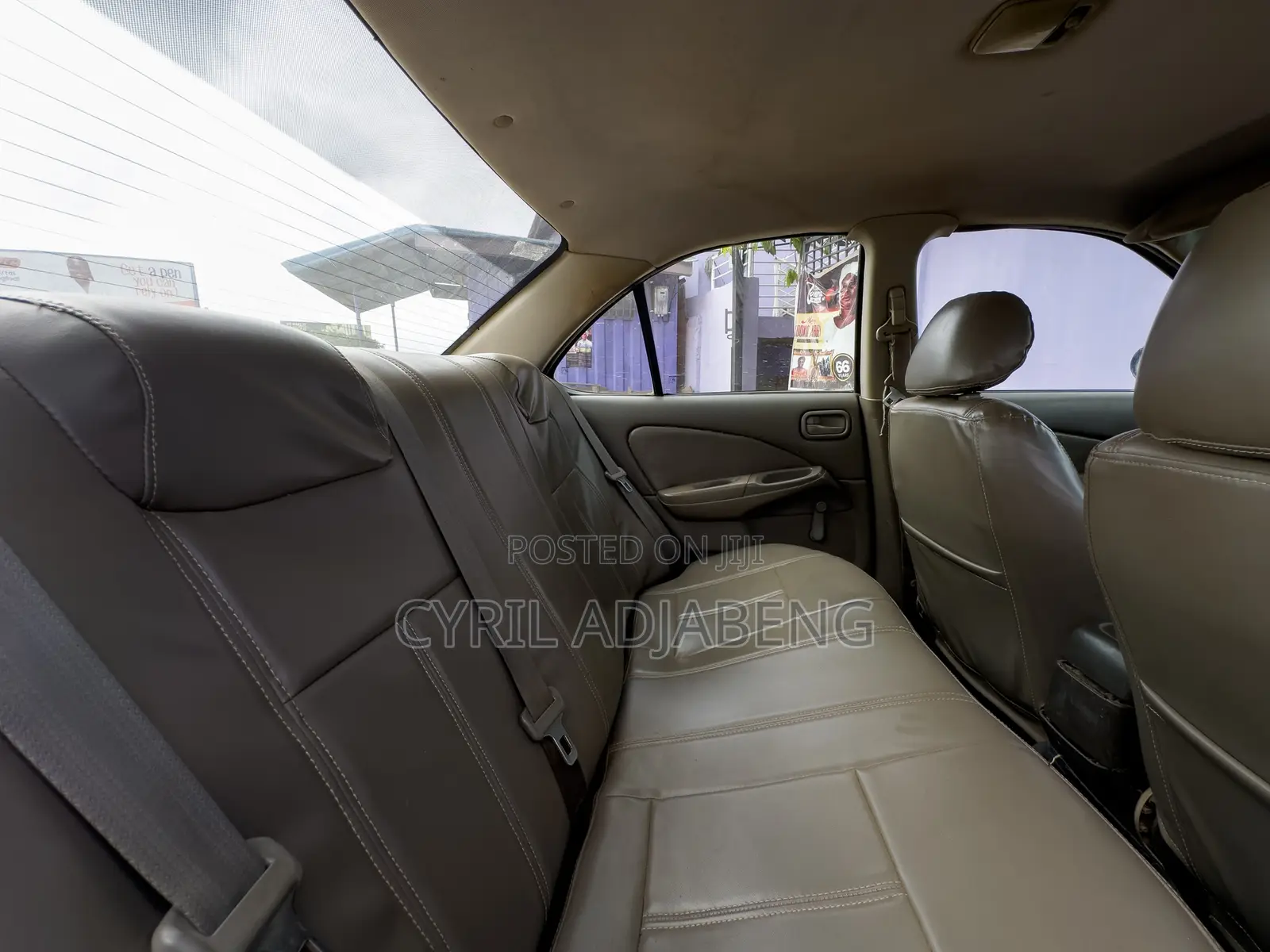 Nissan Sentra 2000 Black