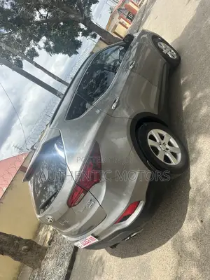 Hyundai Santa Fe 2018 Gray