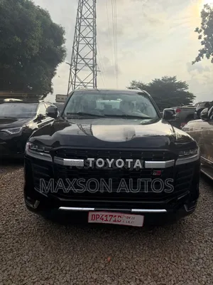 Toyota Land Cruiser 4.0 V6 GXR 2018 Black