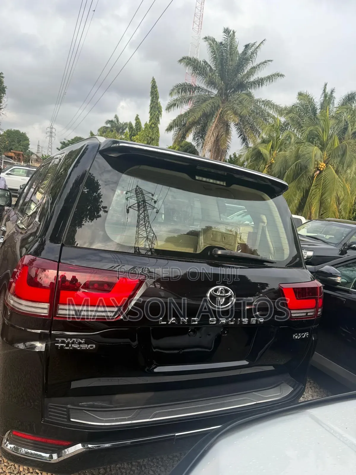 Toyota Land Cruiser 4.0 V6 GXR 2018 Black