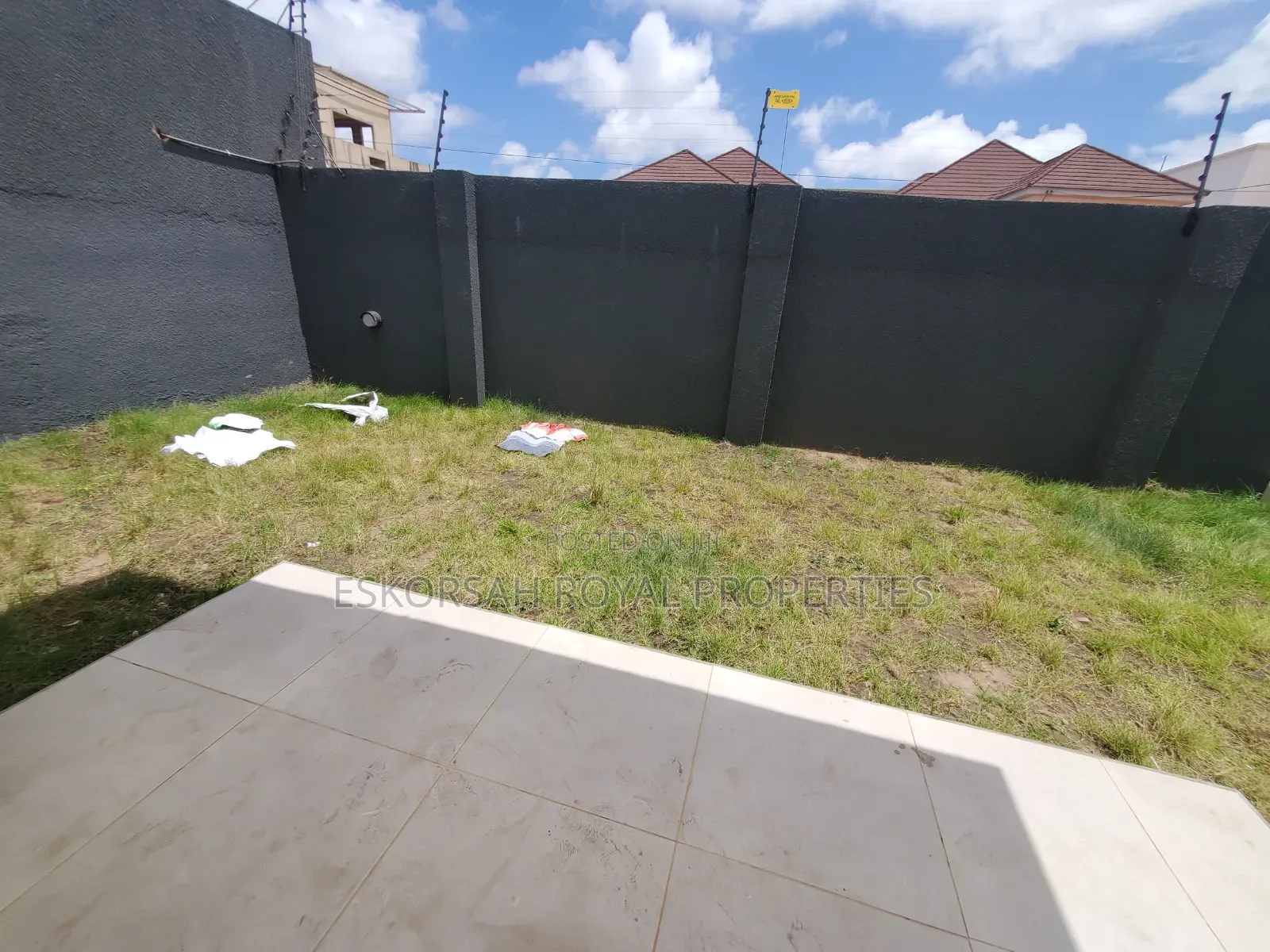 3bdrm Townhouse / Terrace in East Legon, Ability for rent
