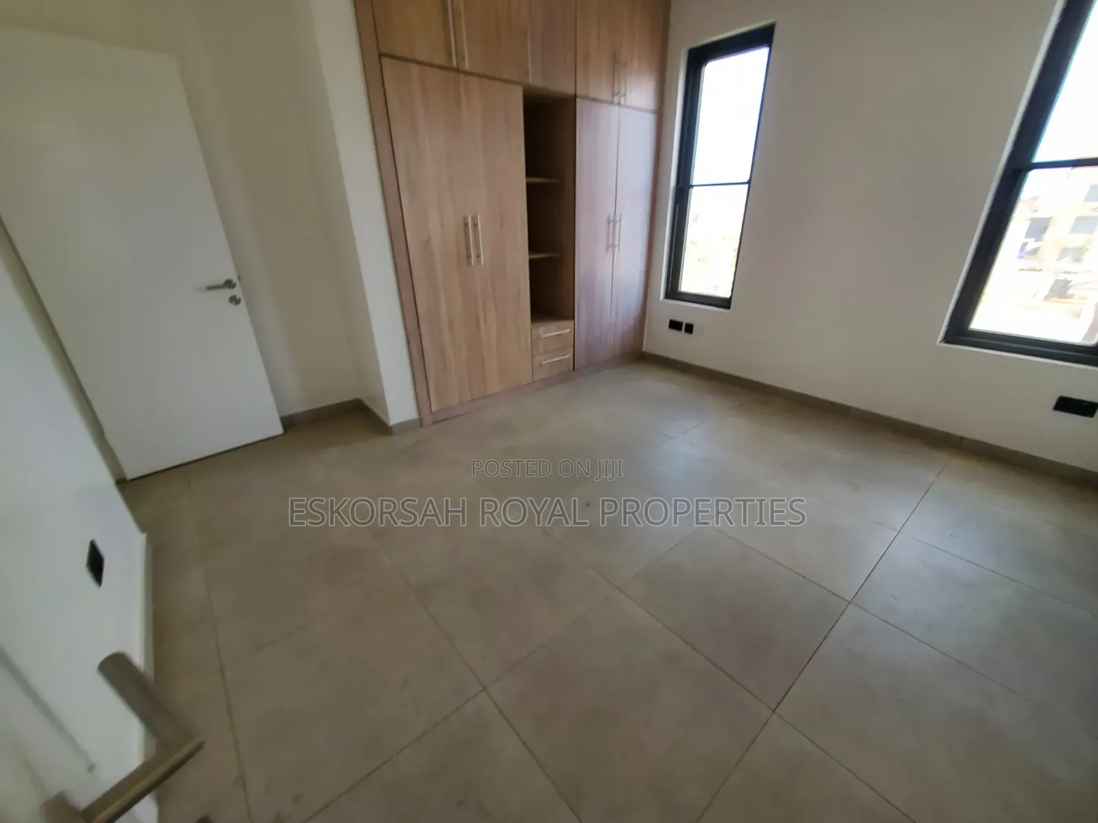 3bdrm Townhouse / Terrace in East Legon, Ability for rent