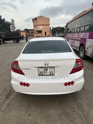 Honda Civic 2012 White