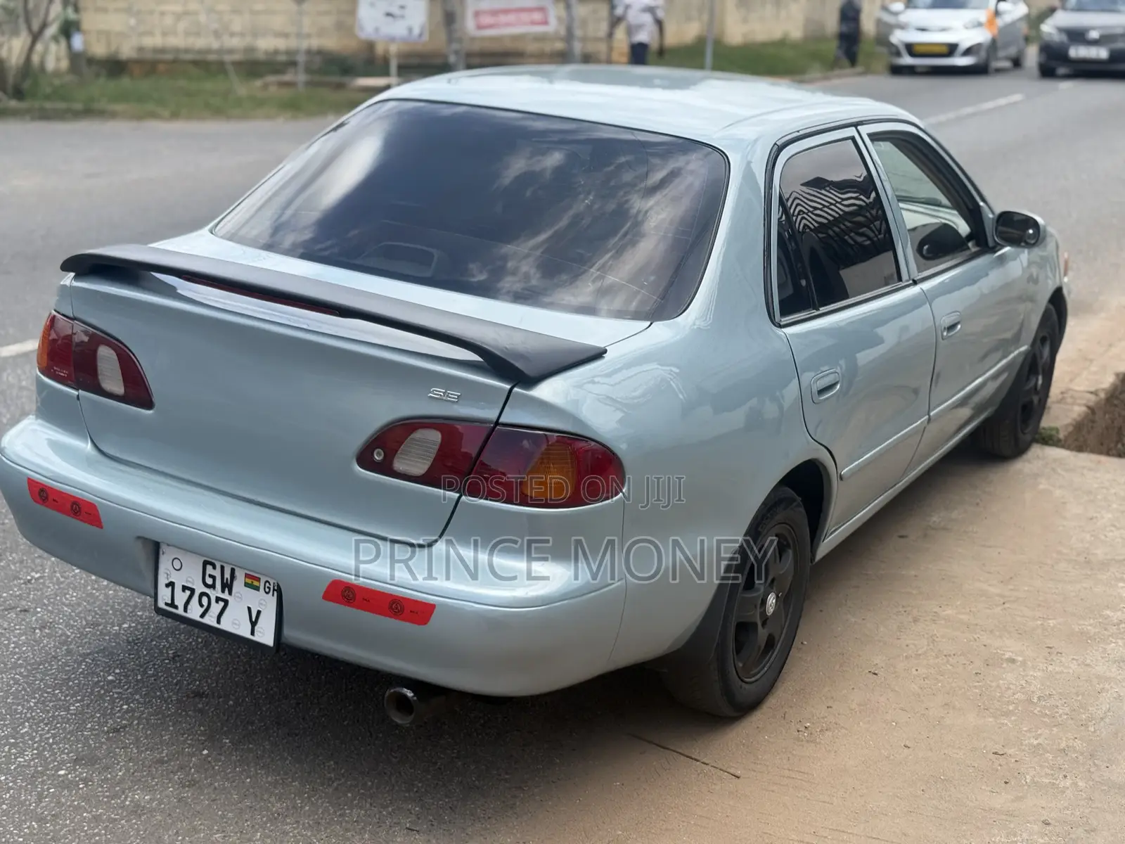 Toyota Corolla 2000 Blue