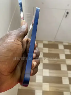 Apple iPhone 12 64 GB Blue
