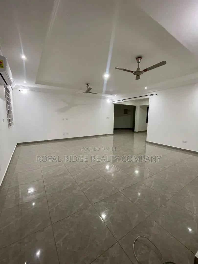 3bdrm House in Spintex, Accra Metropolitan for rent