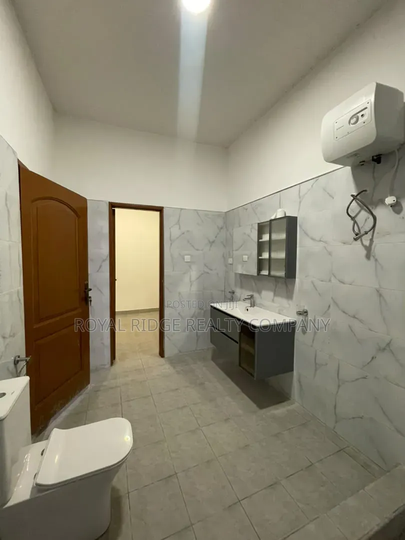 3bdrm House in Spintex, Accra Metropolitan for rent