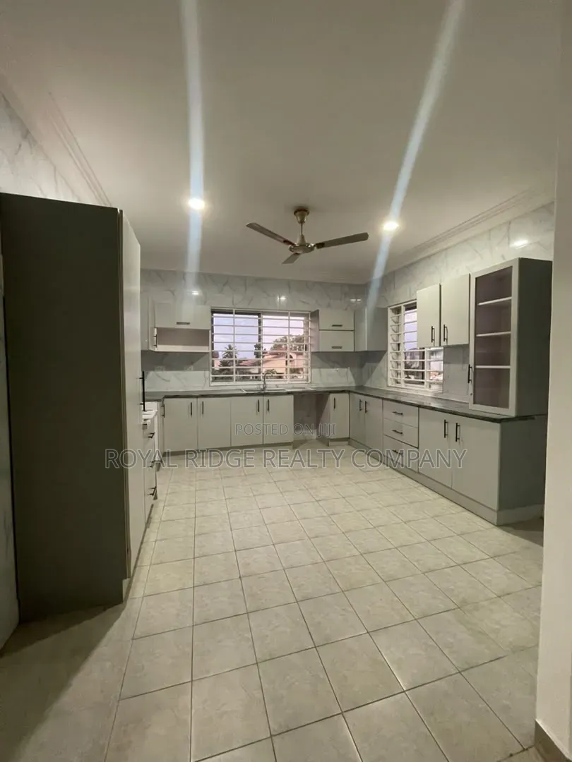3bdrm House in Spintex, Accra Metropolitan for rent