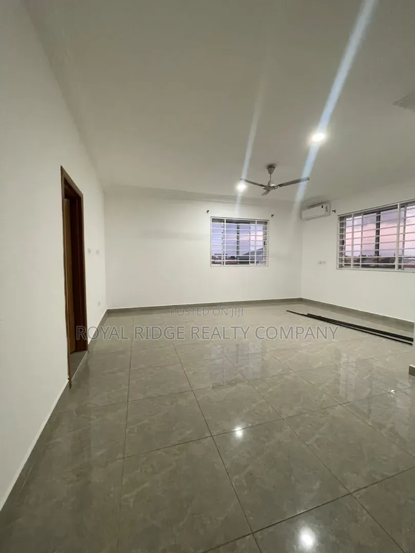 3bdrm House in Spintex, Accra Metropolitan for rent