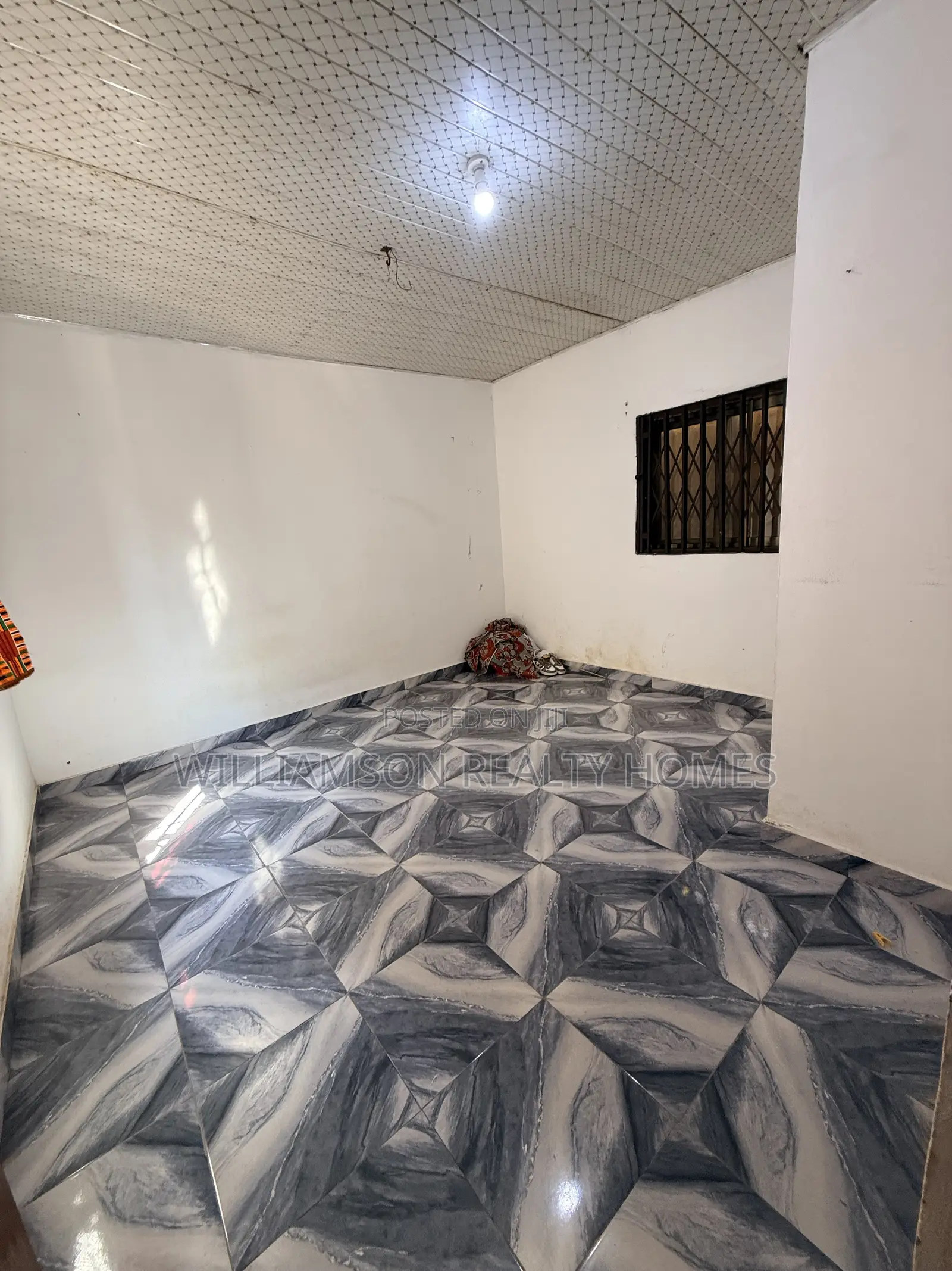 1bdrm Apartment in Baatsonaa Total Area, Spintex for rent
