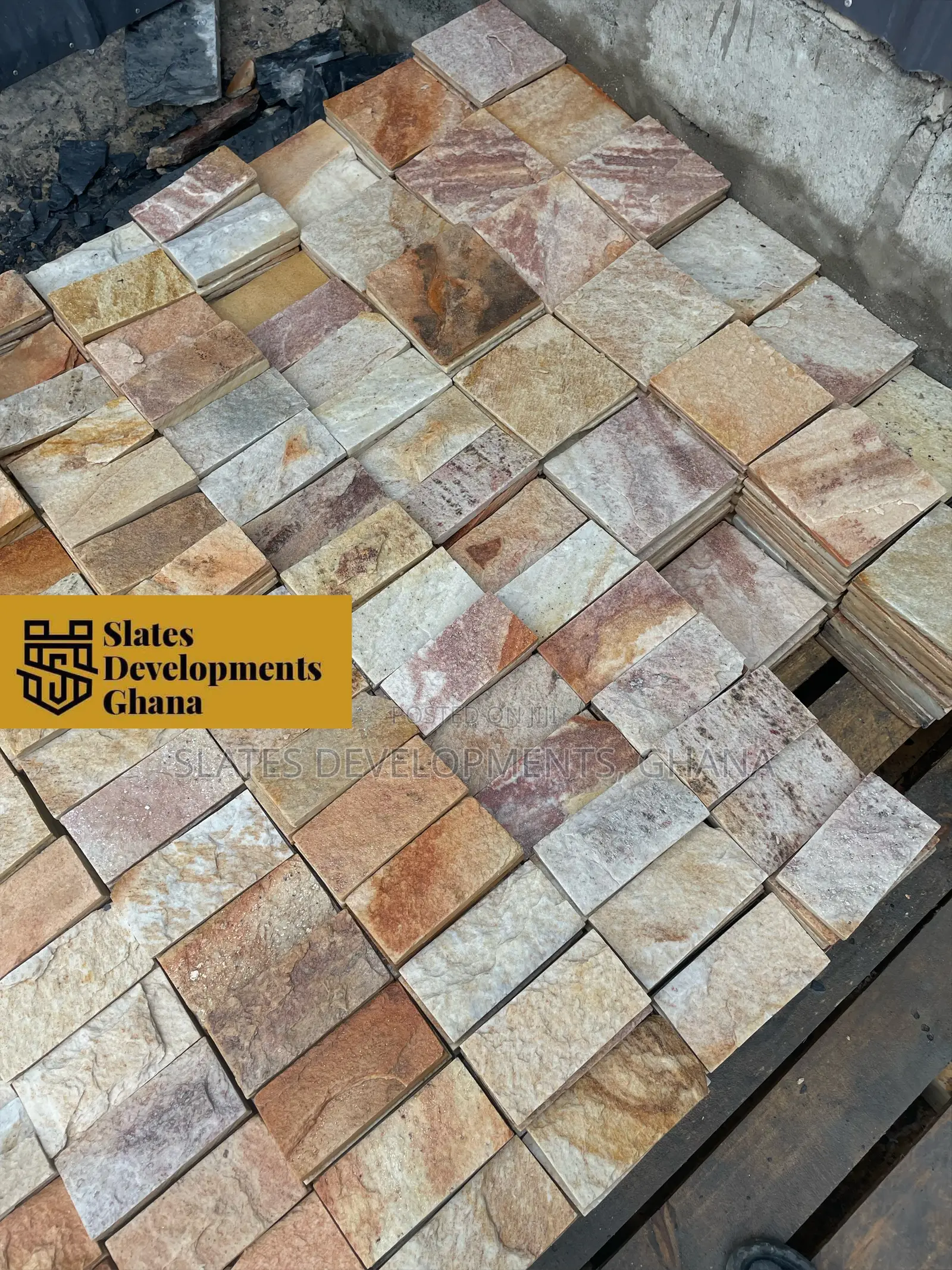 Volta Brown Stone