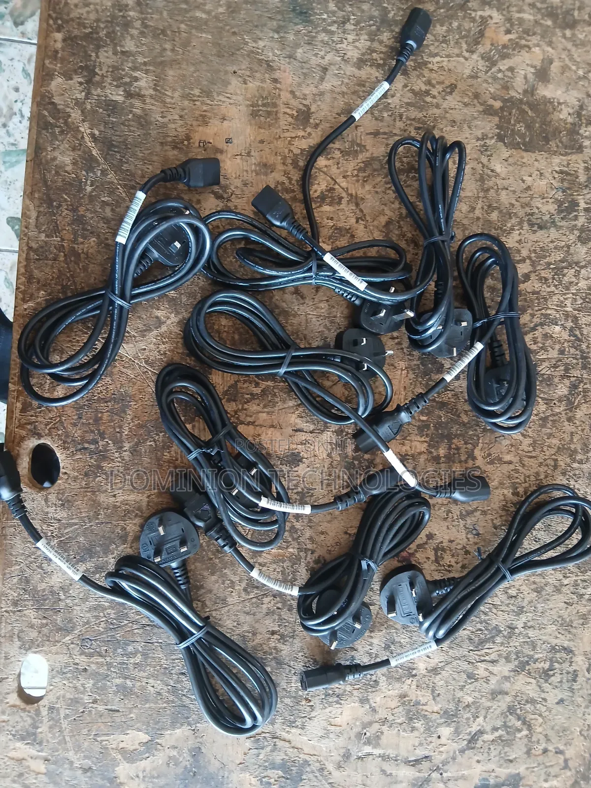 Desktop 13ahms Power Cable