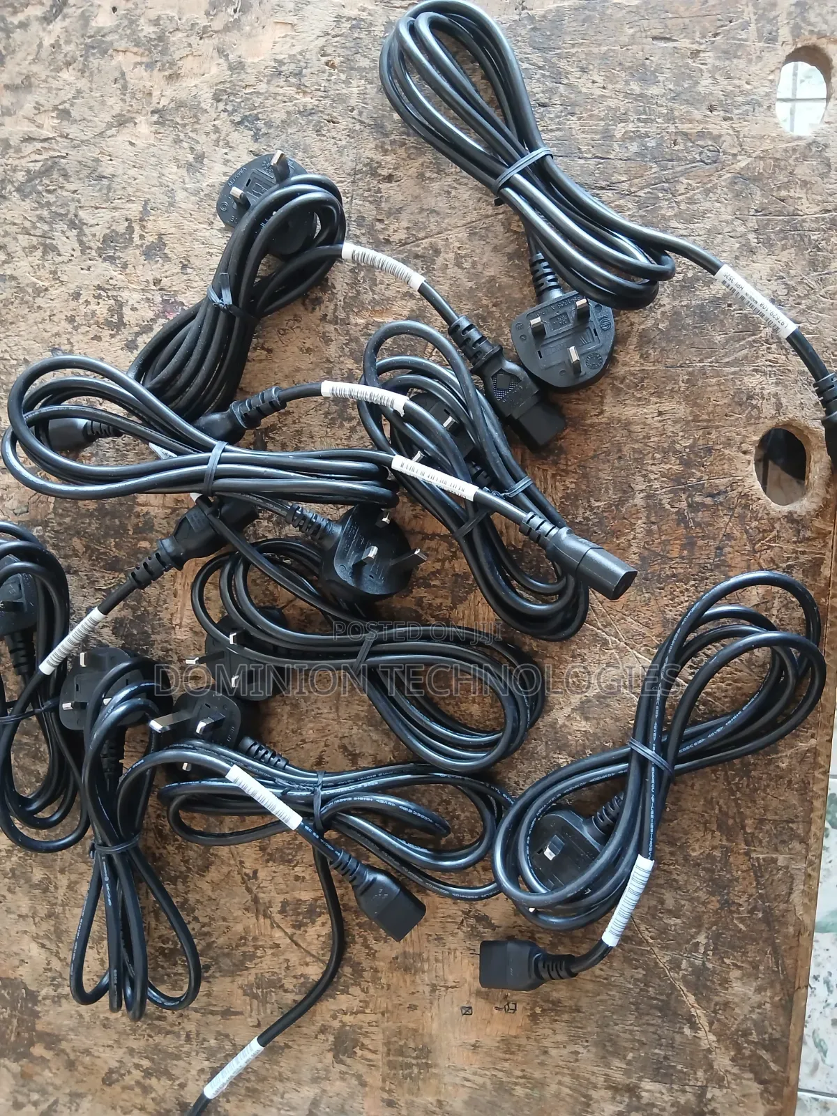 Desktop 13ahms Power Cable