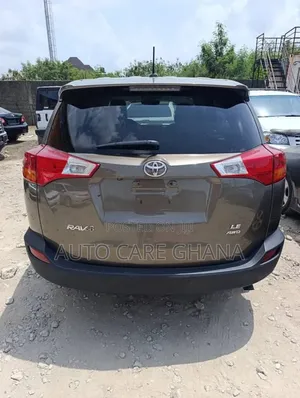 Toyota RAV4 LE 4dr SUV AWD (2.5L 4cyl 6A) 2015 Brown