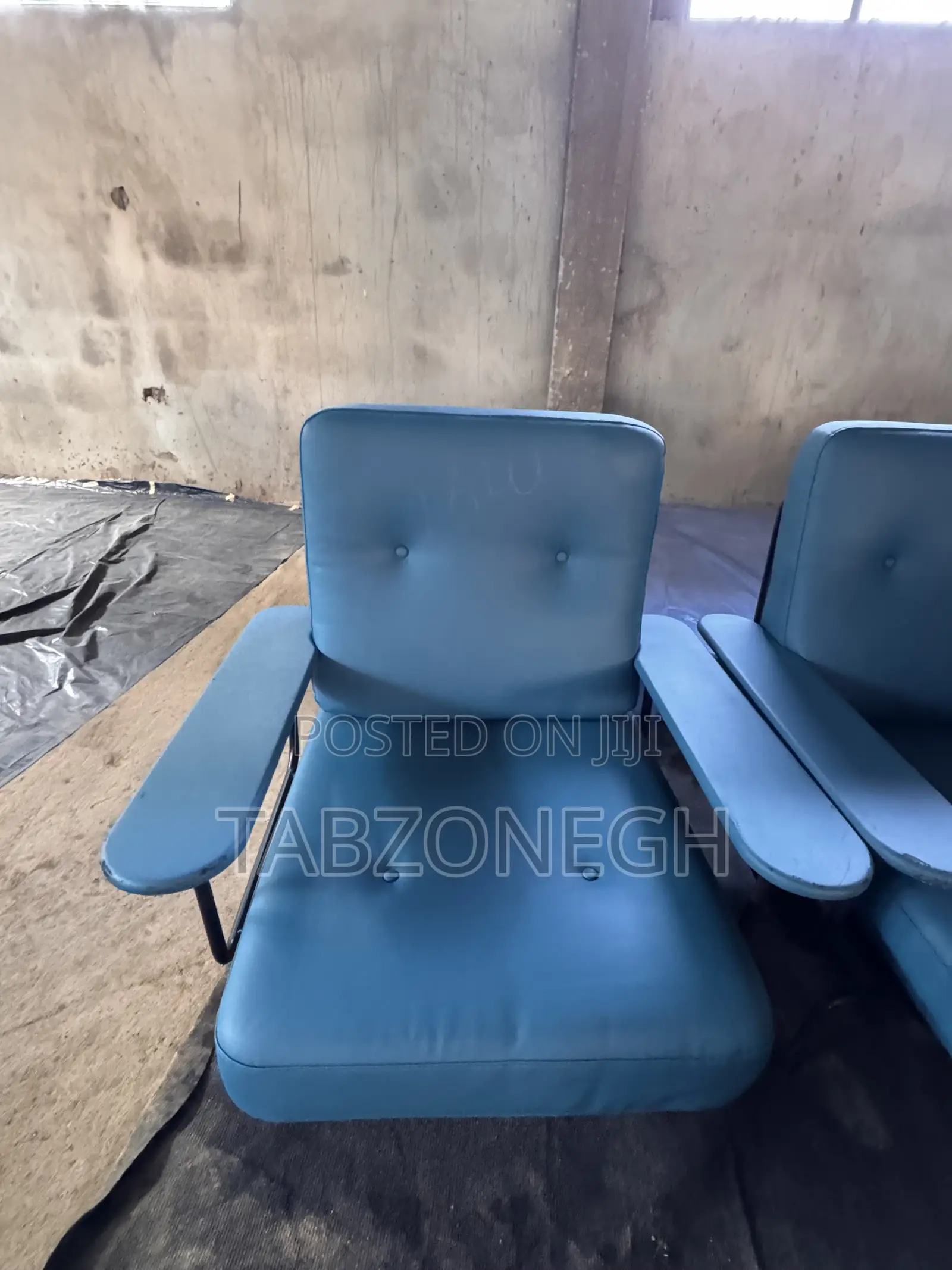 Single Sofa