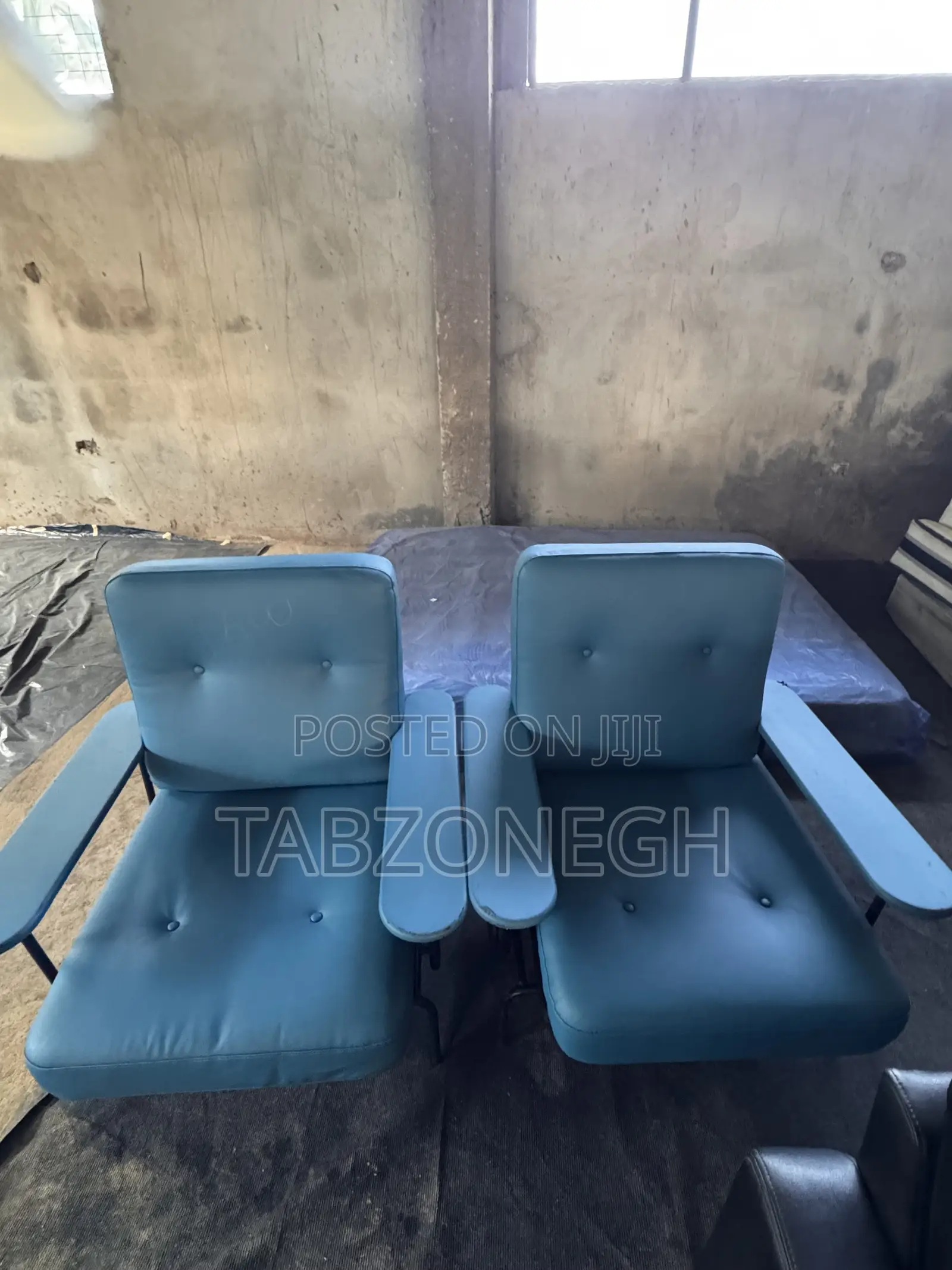 Single Sofa
