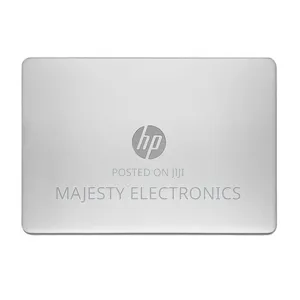 New Laptop HP 14-ep0063 8GB Intel Celeron SSD 512GB