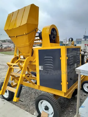 Self Loading Mixer
