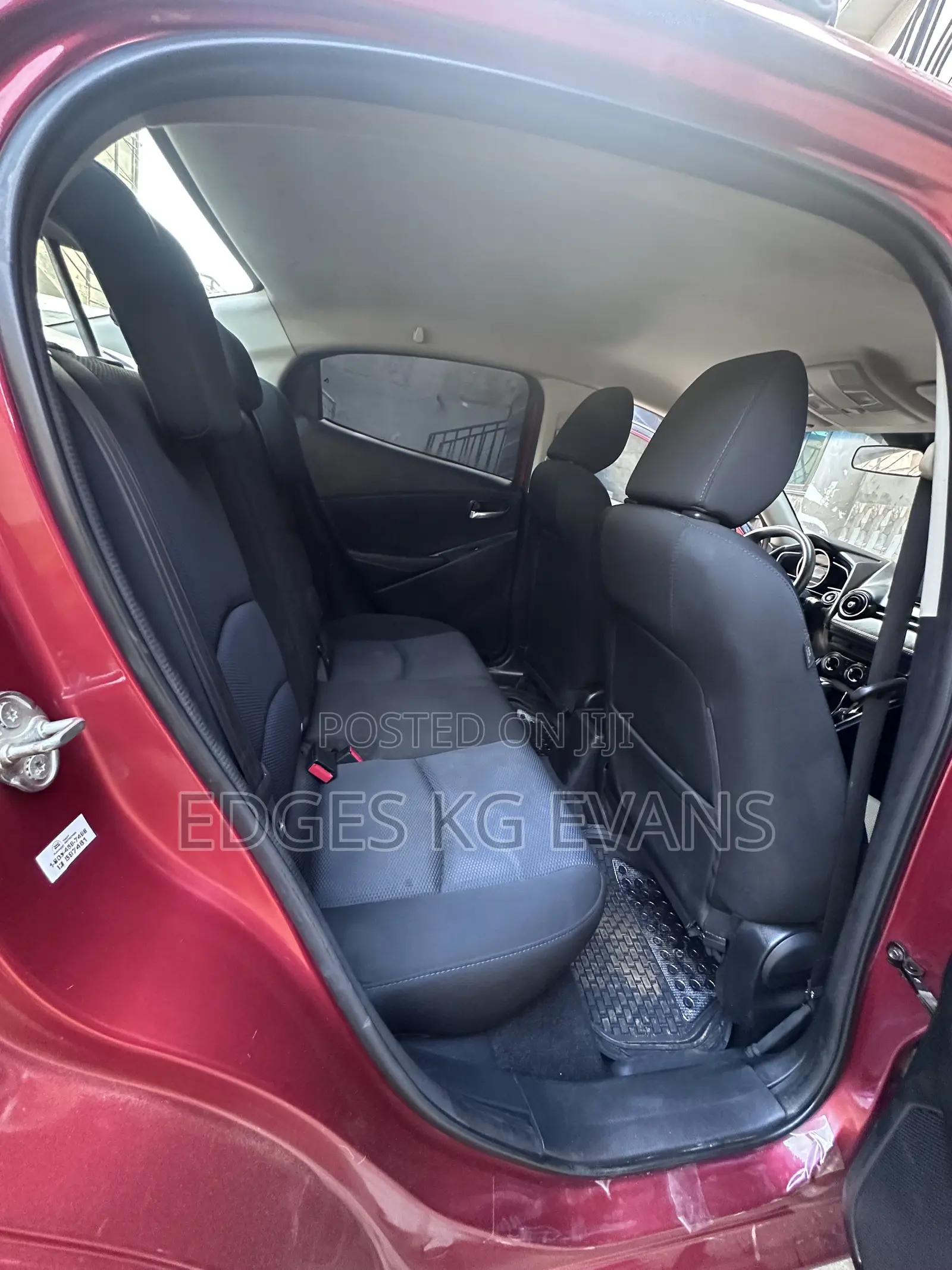Toyota Yaris iA 1.5 FWD 2018 Red