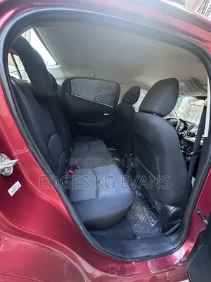 Toyota Yaris iA 1.5 FWD 2018 Red