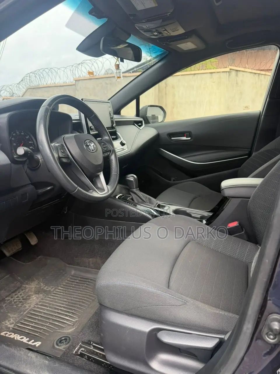 Toyota Corolla SE 2021 Blue