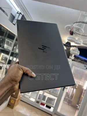 Laptop HP Envy x360 8GB AMD Ryzen 5 SSD 512GB