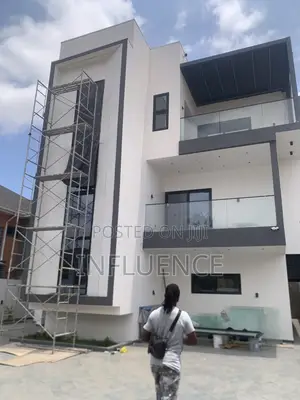 4bdrm House in East Legon for sale