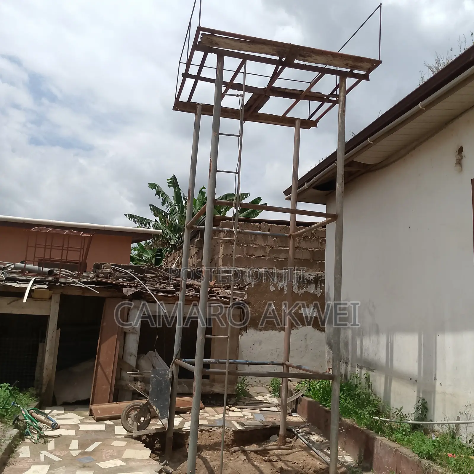 Water Tank Stand