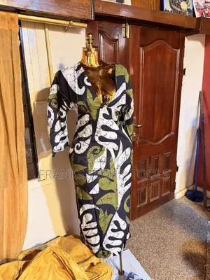 52 PCS Mixed Bulk Shein Dresses