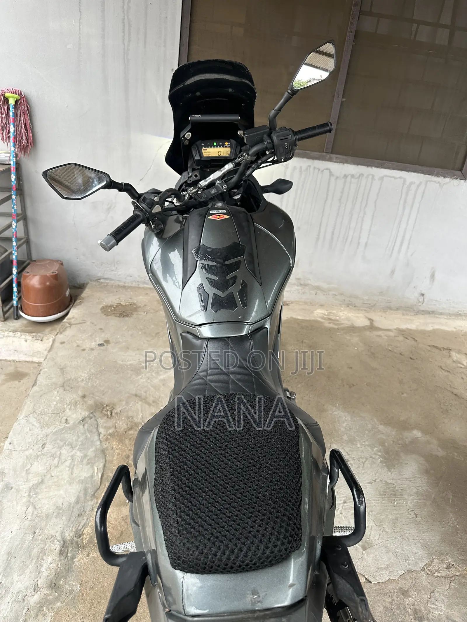 Honda 2016 Gray