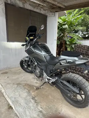 Honda 2016 Gray
