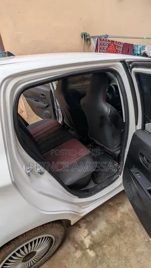 Toyota Vitz 1.3 AWD 3dr 2012 White