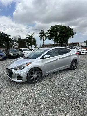 Hyundai Elantra Limited 2012 Silver