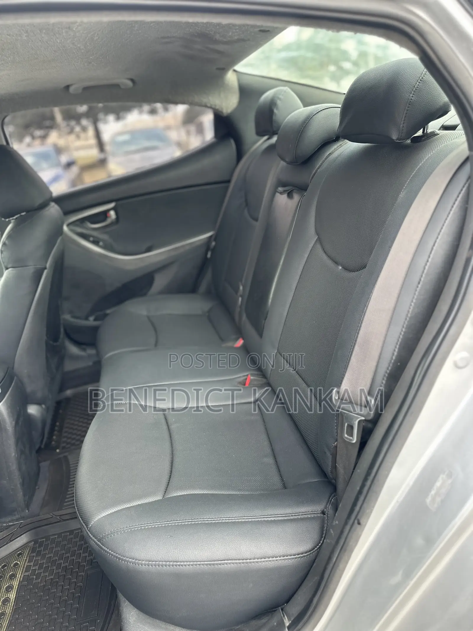 Hyundai Elantra Limited 2012 Silver
