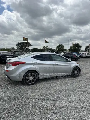 Hyundai Elantra Limited 2012 Silver