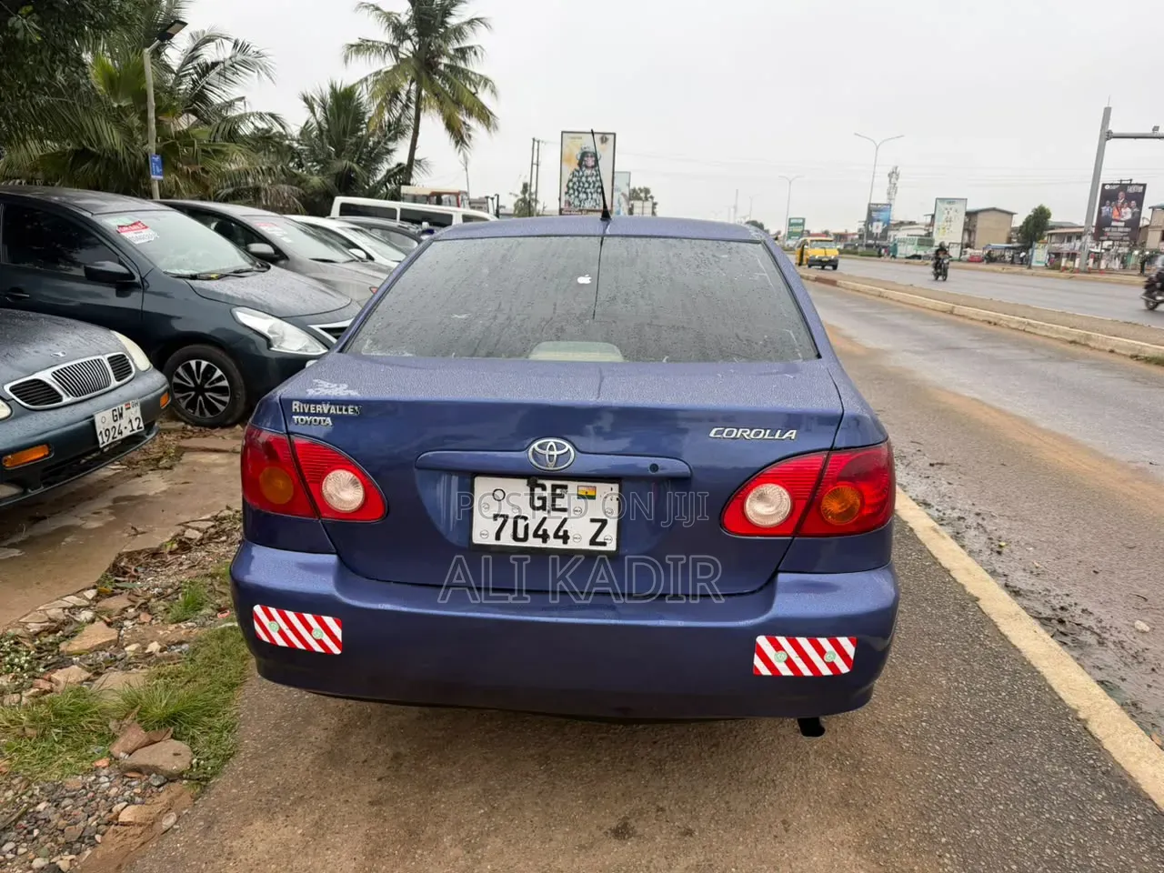 Toyota Corolla 2000 Blue