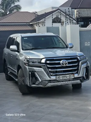 Toyota Land Cruiser 4.0 V6 GX-R 2012 Silver