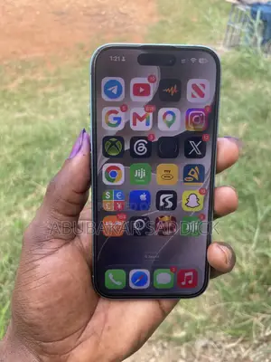 Apple iPhone 16 128 GB Green