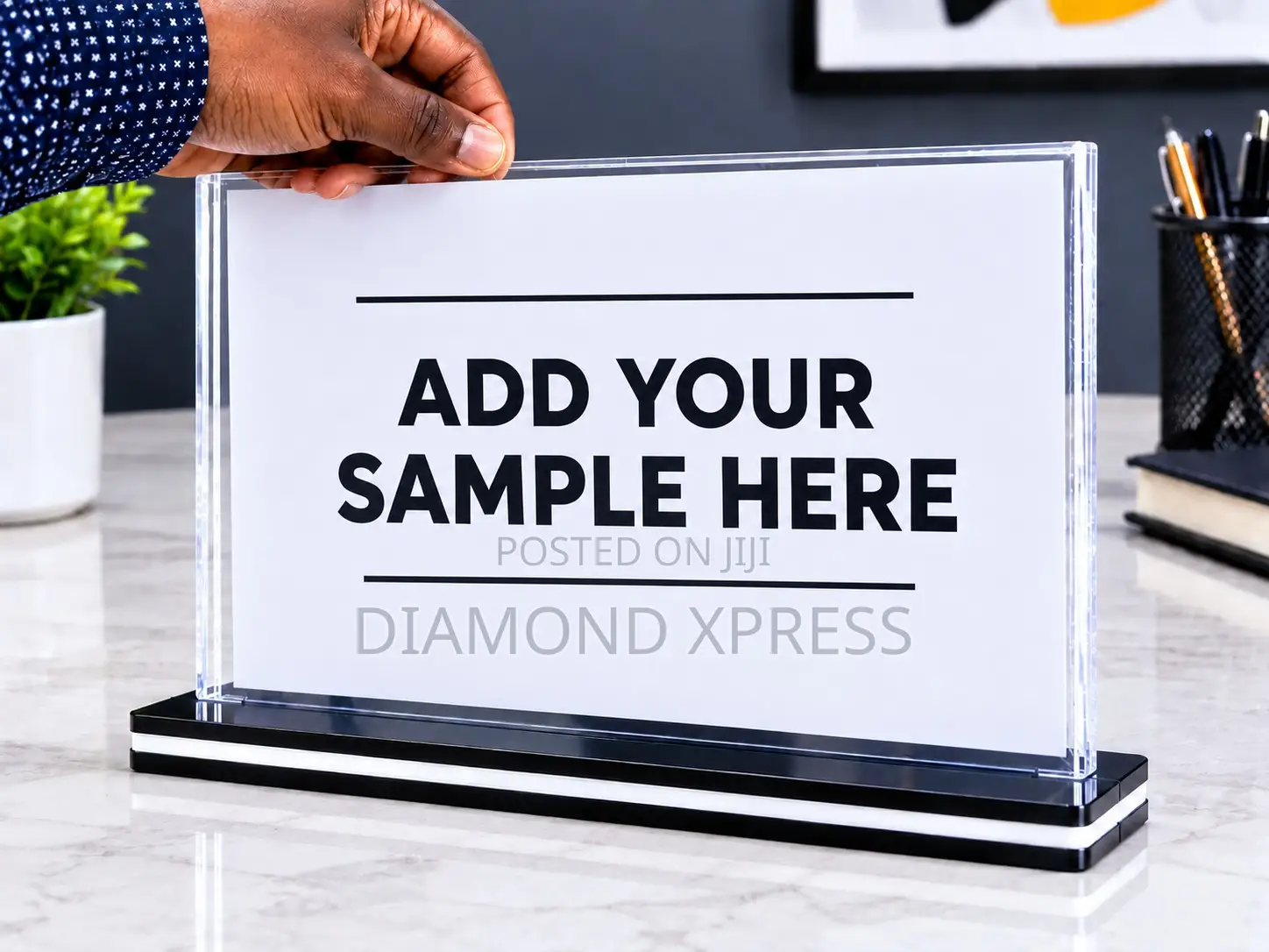 Premium Acrylic Display Stand – Clear Acrylic With Black Base