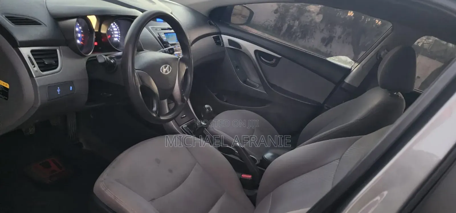 Hyundai Elantra SE 4dr Sedan (1.8L 4cyl 6A) 2014 Gray