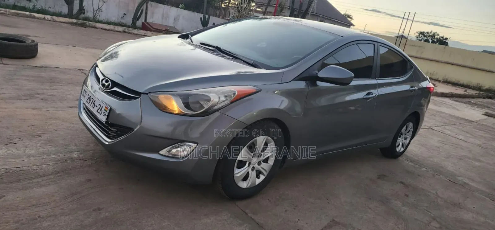 Hyundai Elantra SE 4dr Sedan (1.8L 4cyl 6A) 2014 Gray