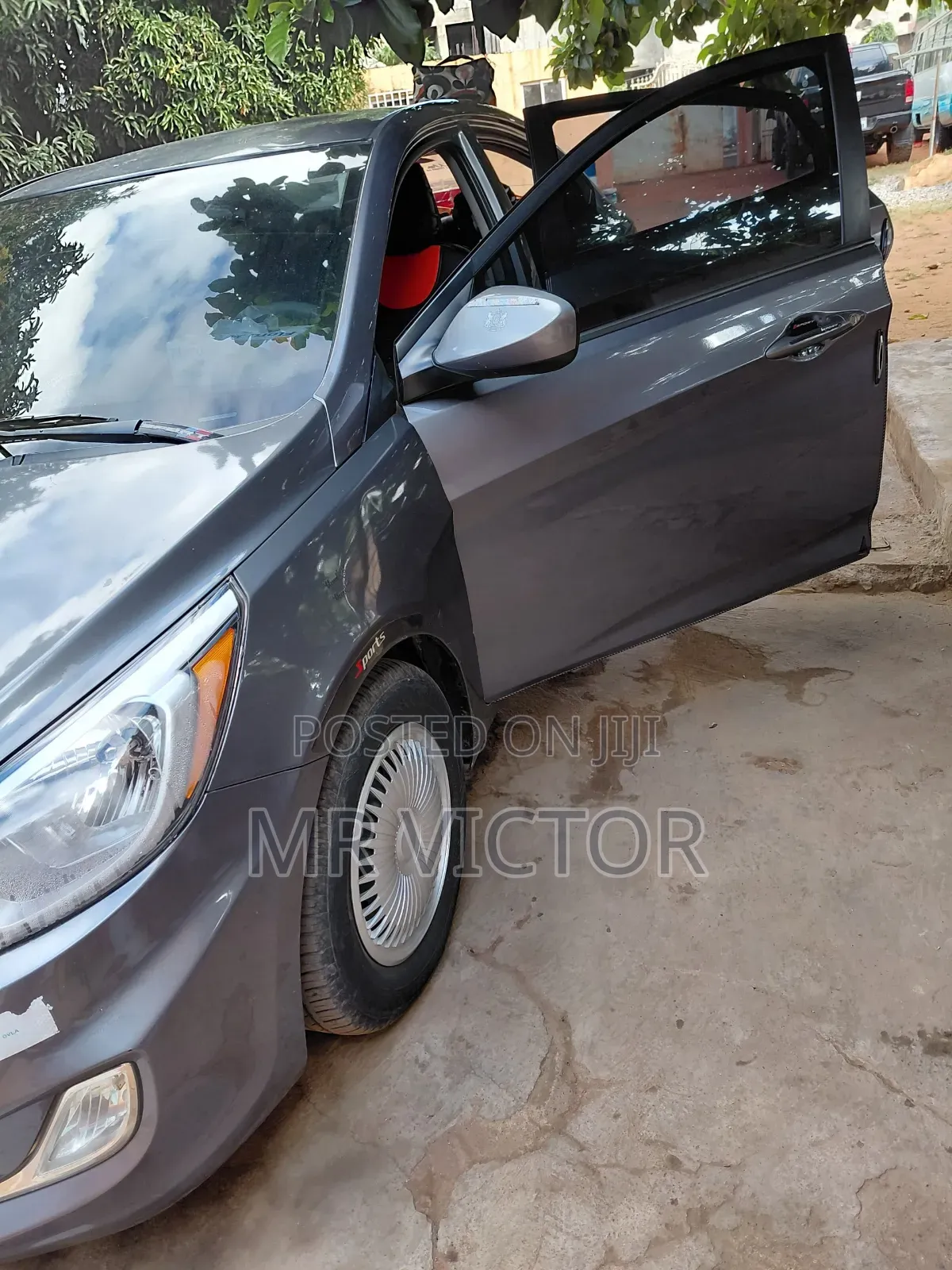 Hyundai Accent SE Sedan 2016 Gray
