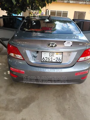 Hyundai Accent SE Sedan 2016 Gray
