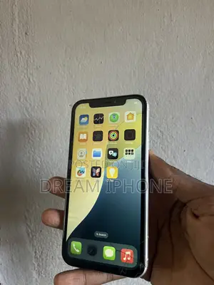 Apple iPhone XR 64 GB White