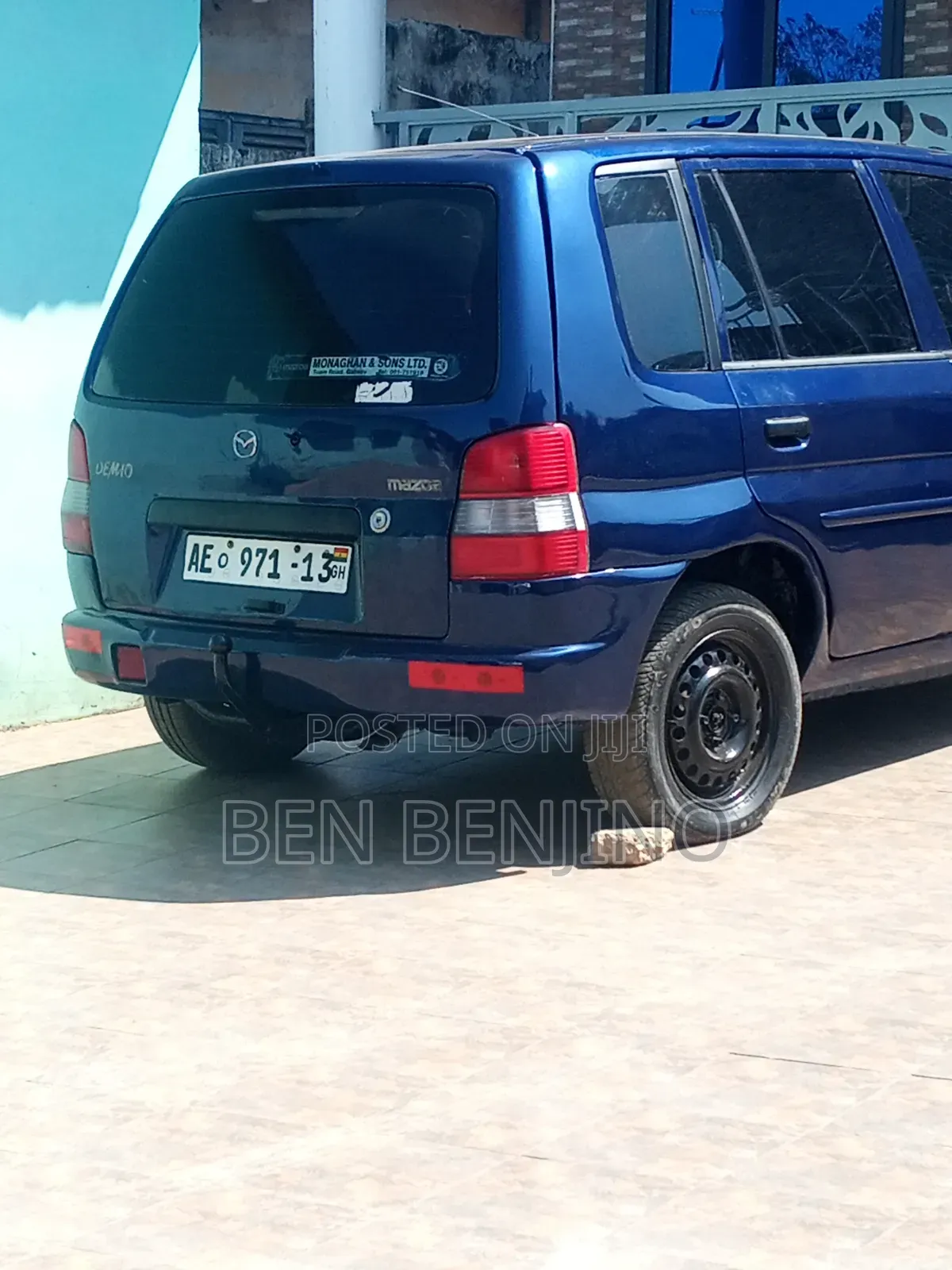 Mazda Demio 2003
