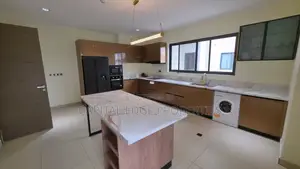 Furnished 2bdrm Apartment in Labone for rent