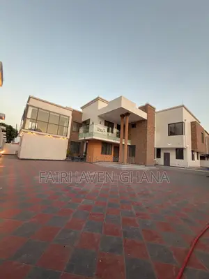 Furnished 5bdrm Apartment in Fairhaven, East Legon for sale