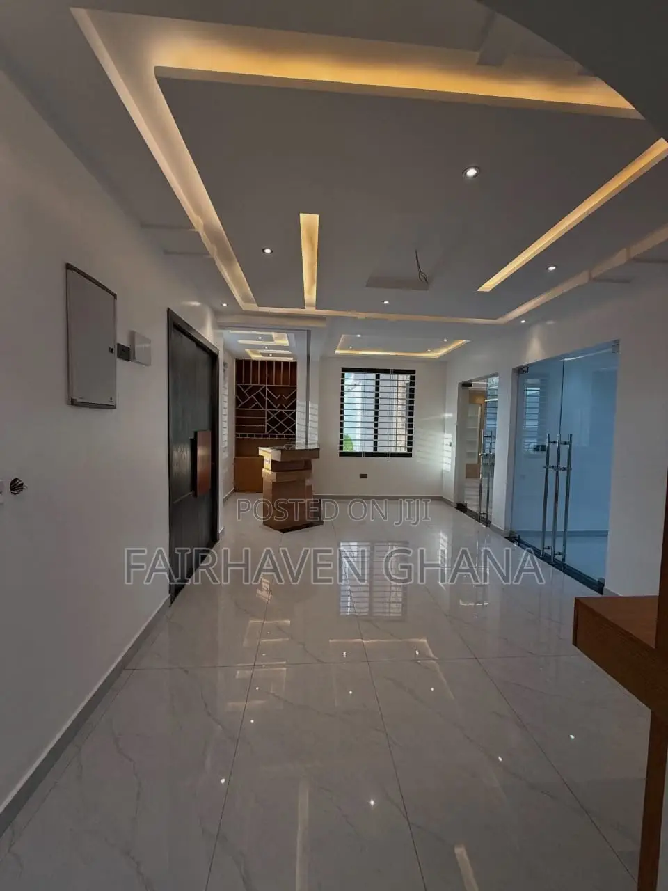 Furnished 5bdrm Apartment in Fairhaven, East Legon for sale