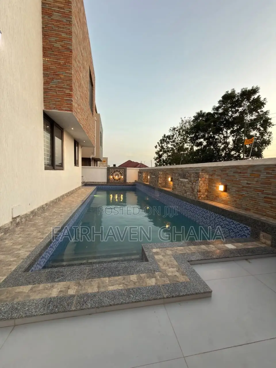 Furnished 5bdrm Apartment in Fairhaven, East Legon for sale