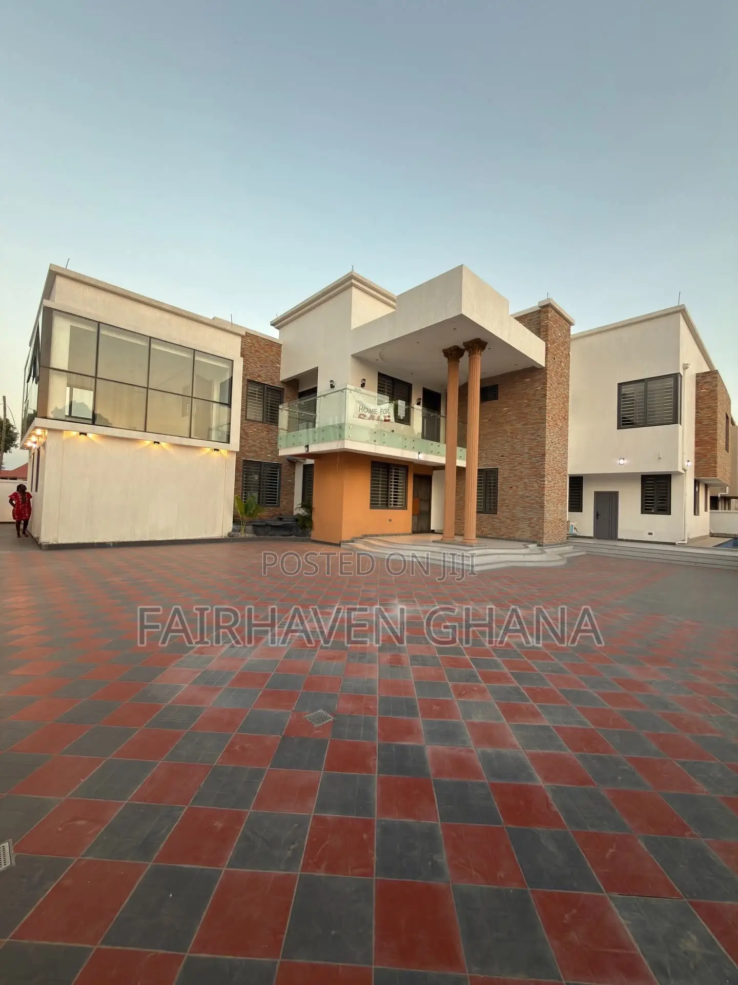 Furnished 5bdrm Apartment in Fairhaven, East Legon for sale
